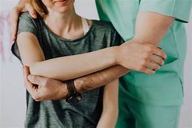 Tendinitis de hombro y codo